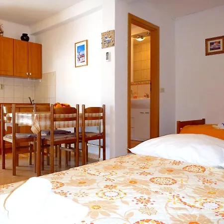 Apartmani Jole Trogir Exterior photo