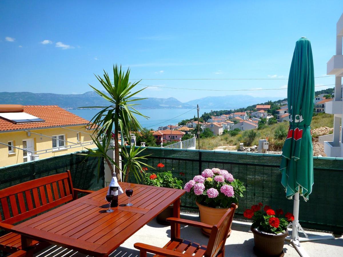 Jole Apartment *